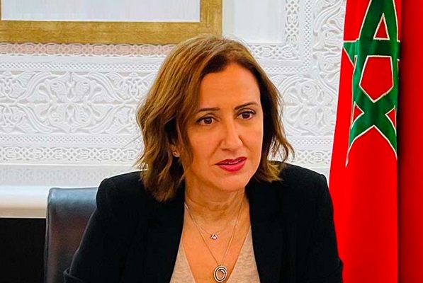 دعوة وزيرة السياحة للتعجيل بالتوقيع على خارطة الطريق الاستراتيجية للقطاع السياحي 