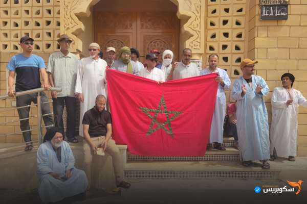 كلميم / مواطنون يحتجون على استمرار إغلاق مسجد عثمان بن عفان رغم جاهزيته