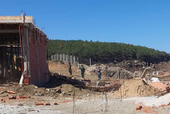 اغلاق الحدود في وجه رئيس جماعة بطنجة ومتابعة 3 اشخاص اخرين في حالة اعتقال