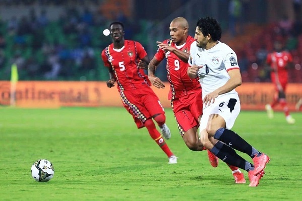منتخب مصر يفوز بصعوبة على نظيره لغينيا بيساو