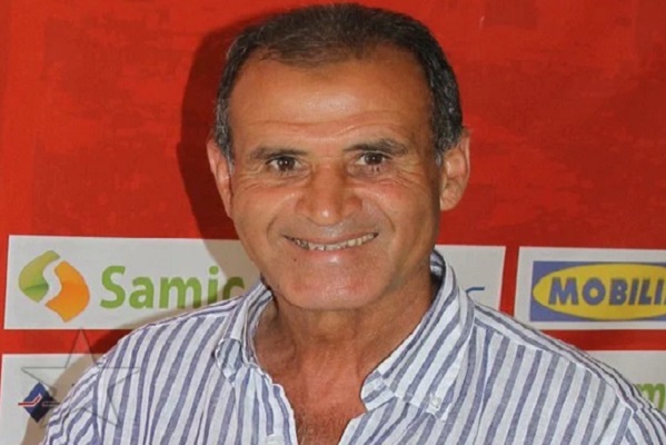 احمد فرس صاحب اول كرة ذهبية افريقية للمغرب  في ذمة الله