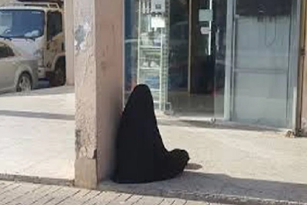 آيت ملول  / ايقاف امرأتين تمارسان التسول رغم يسرهما 