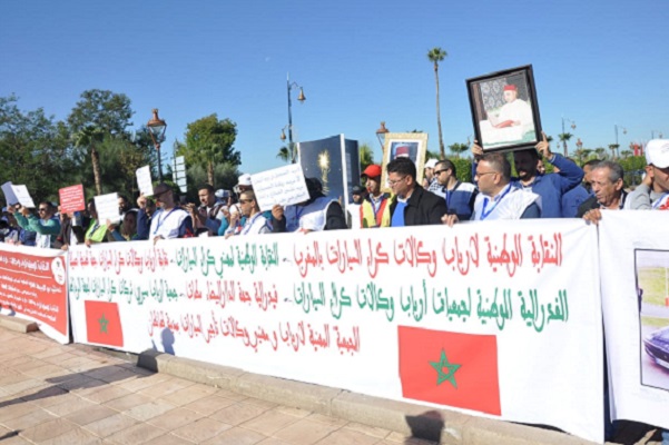 ارباب سيارات الكراء بالمغرب يهددون بتنظيم اعتصام أمام وزارة الاقتصاد والمالية