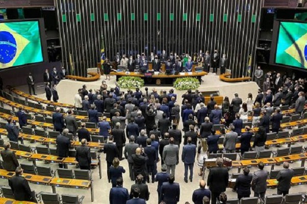 مجلس الشيوخ البرازيلي يعتمد ملتمسا لدعم مخطط الحكم الذاتي في الصحراء المغربية