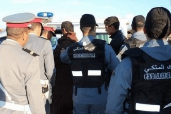 توقيف شخصين يشتبه في تغريرهما بفتاة قاصر ومحاولة اختطافها