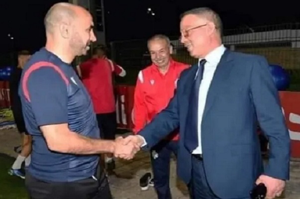 واخيرأ أطربت مغنية  الحي بتعيين وليد الركراكي رسميا مدربا للمنتخب الوطني المغربي