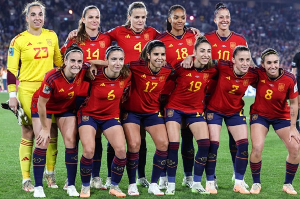  المنتخب الإسباني يتوّج بكأس العالم لكرة القدم سيدات للمرة الأولى في تاريخه 
