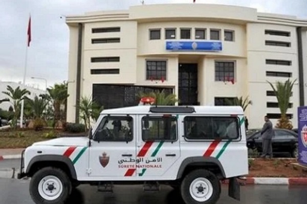 إخضاع موظف شرطة للبحث القضائي على خلفية تورطه في قضية تتعلق بالنصب والاحتيال