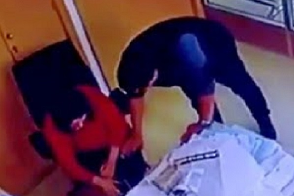 اخر مستجدات ملف قضية الكوميسير وبنكية تزنيت 