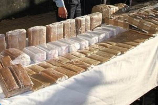 العيون / توقيف 8 أشخاص من بينهم مواطن موريتاني و3 انفصاليين بعد إجهاض محاولة تهريب أكثر من نصف طن من مخدر الشيرا 