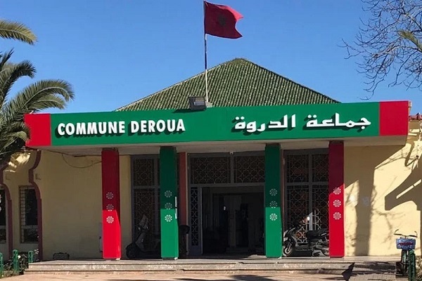 شبهة اختلالات تطال تفويت محلات تجارية من قبل المجلس الجماعي للدروة 