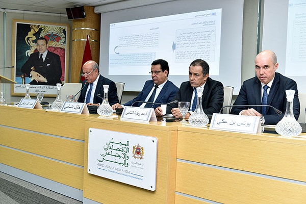 التأكيد على استعجالية إعادة تنظيم سلاسل التسويق للتخفيف من ارتفاع أسعار المنتجات الغذائية