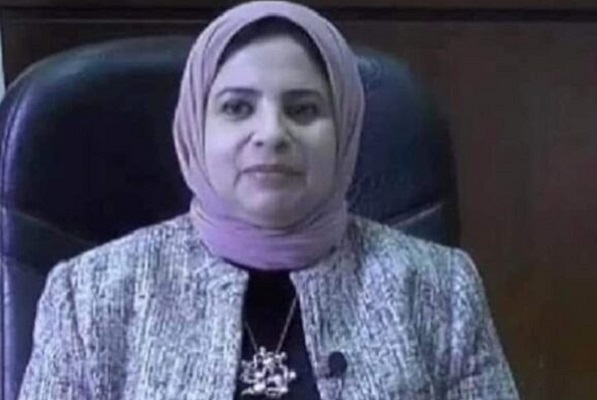 مصرع العالمة المصرية سميرة عزت إثر سقوطها من مصعد