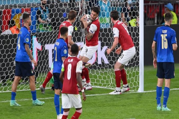 منتخب ايطاليا ينتصر بصعوبة على النمسا ويتأهل الى دور ربع نهائي بطولة امم اوروبا