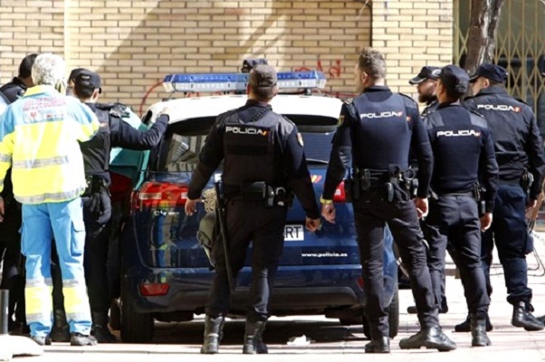 الشرطة الإسبانية تفكك شبكة جزائرية تنشط في مجال الاتجار في البشر 