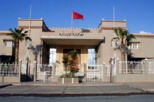 الغرفة الجنحية الاستئنافية بابتدائية تزنيت تدين طالبا بتهمة حيازة مجموعة من الأسلحة 