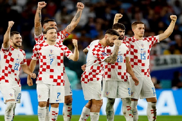 المنتخب الكرواتي يفجر مفاجأة من العيار الثقيل بإقصائه للبرازيل