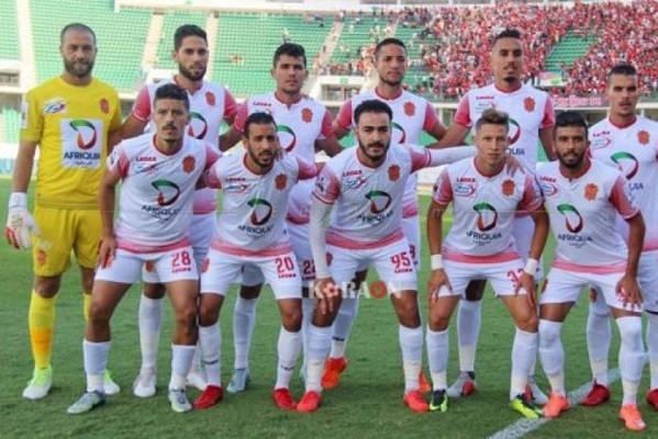 حسنية أكادير يفوز على ضيفه نهضة بركان بهدفين نظيفين