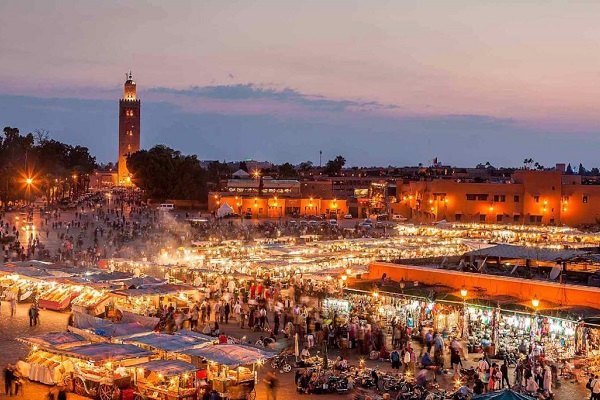 مراكش تحت أضواء وكالة أسوشيتد برس الأميركية: السياحة والعوائد الاقتصادية وآفاق النمو
