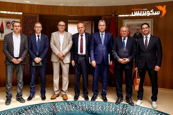 تنصيب أعضاء اللجنة المؤقتة المكلفة بممارسة مهام المجلس الوطني للصحافة