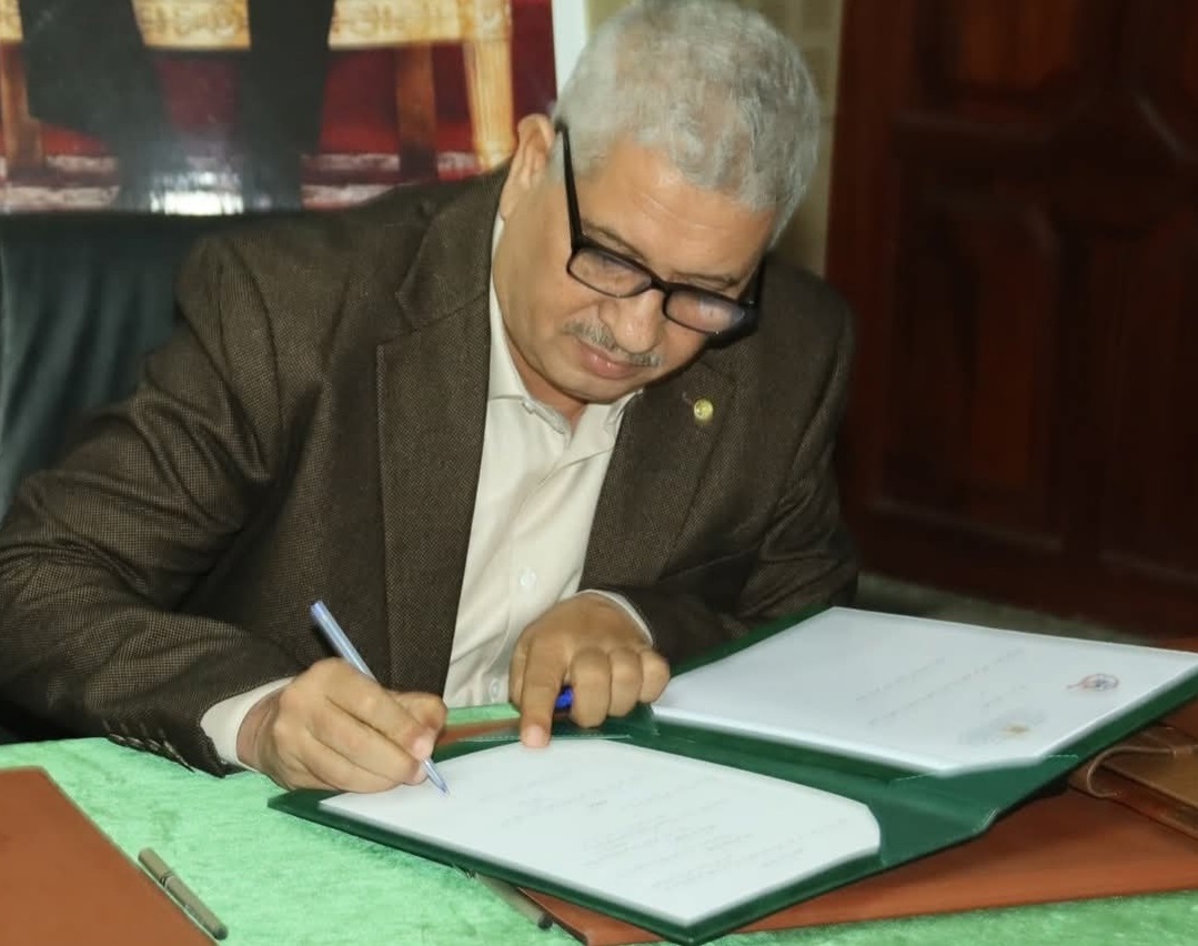 فرنسا بلا إفريقيا.. تغرق